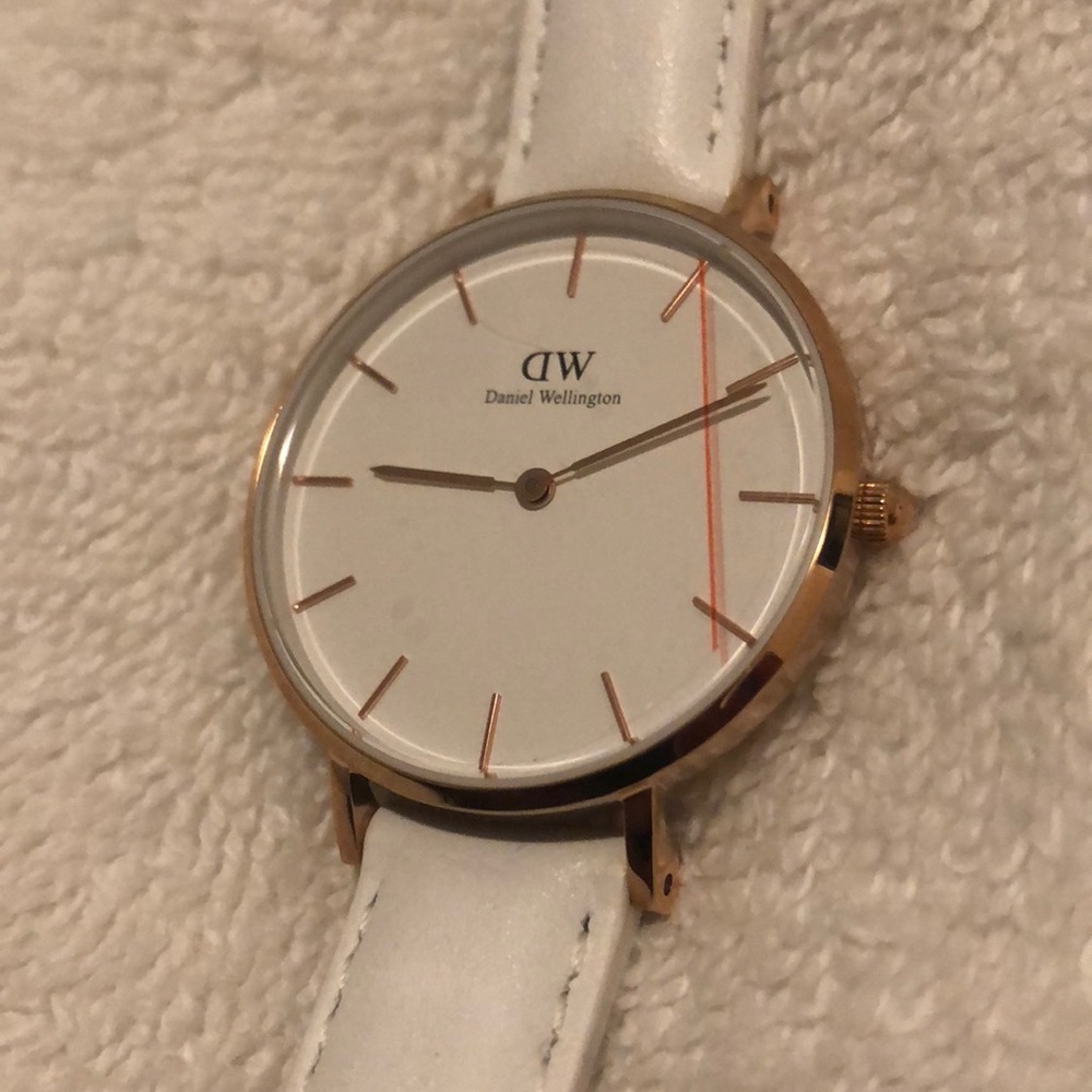 Daniel Wellington classic petite watch